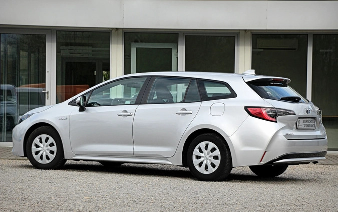 Toyota Corolla cena 74900 przebieg: 100000, rok produkcji 2019 z Kozienice małe 407